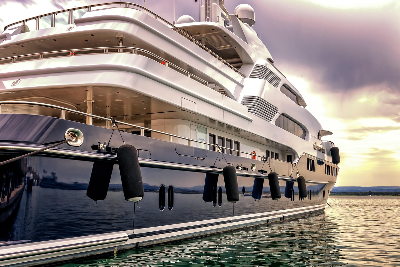 The Boatbookings Affiliate Program: A Deep Dive into High-Value Luxury Travel Commissions (2025 Review)